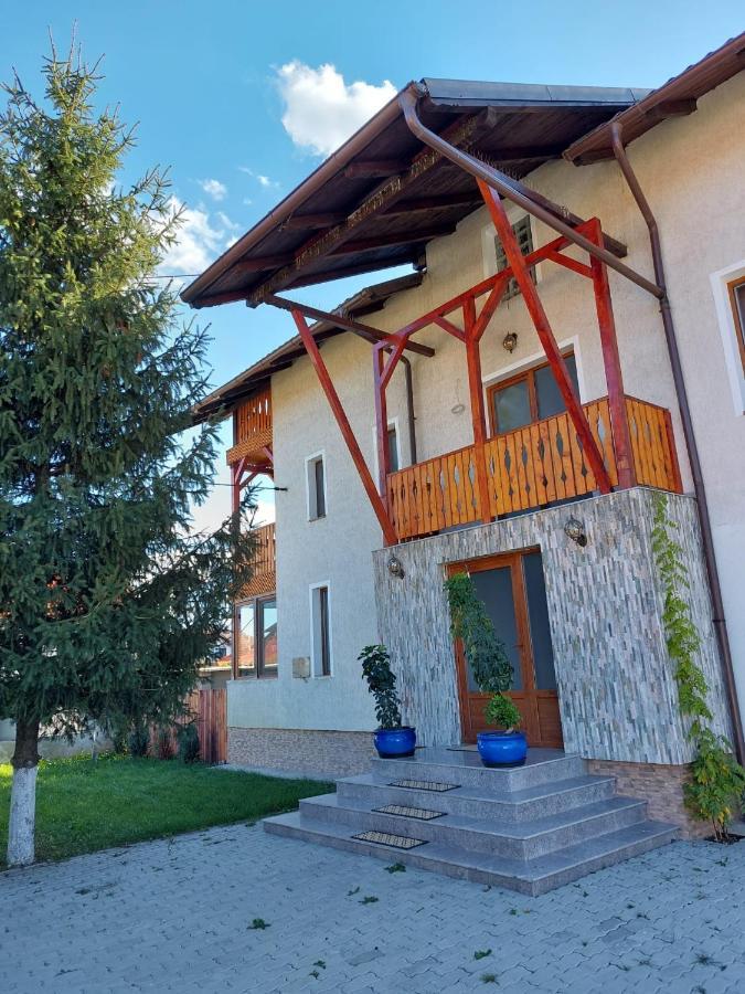 Pensiunea Vera Rîşnov Extérieur photo