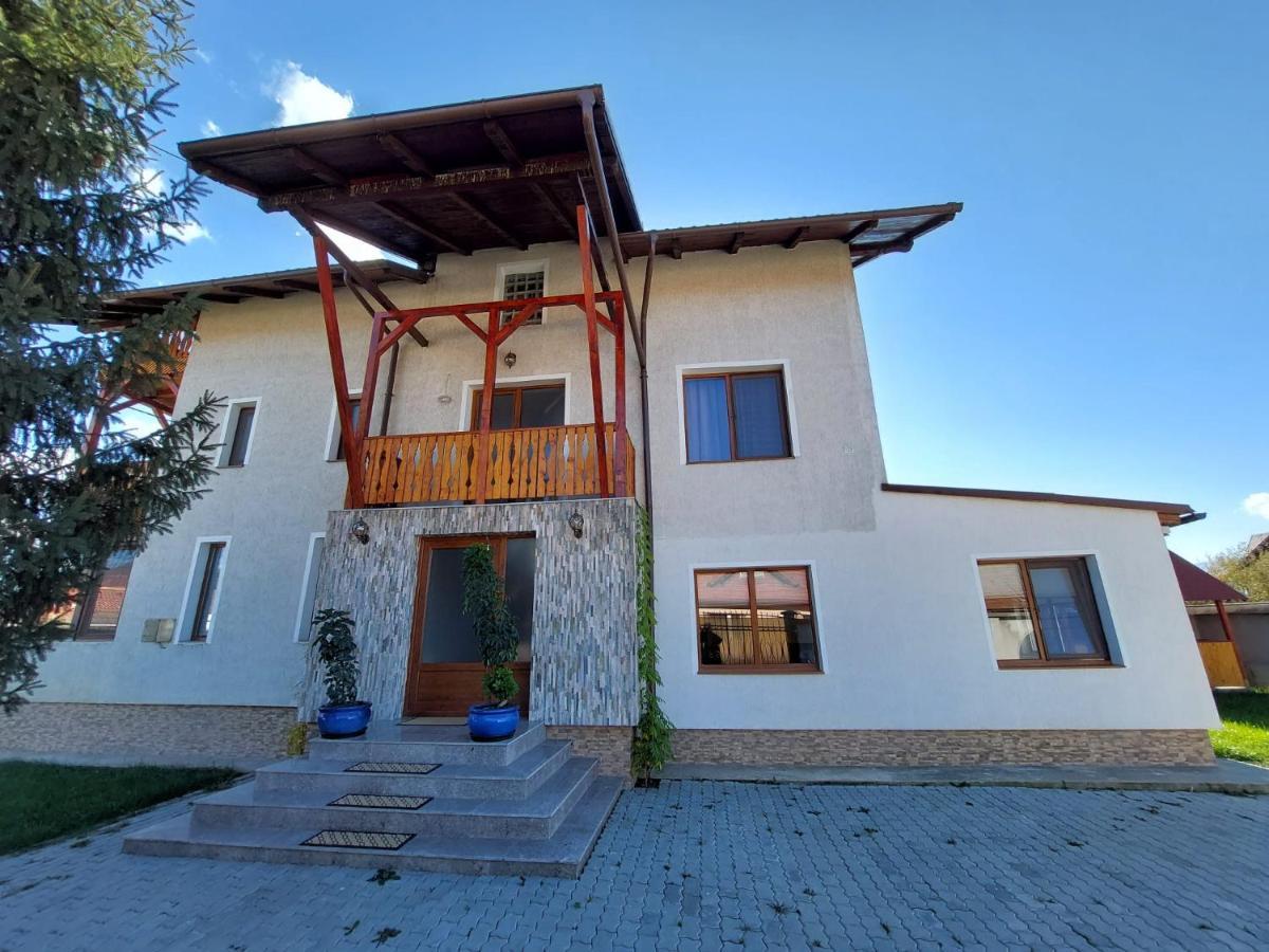 Pensiunea Vera Rîşnov Extérieur photo