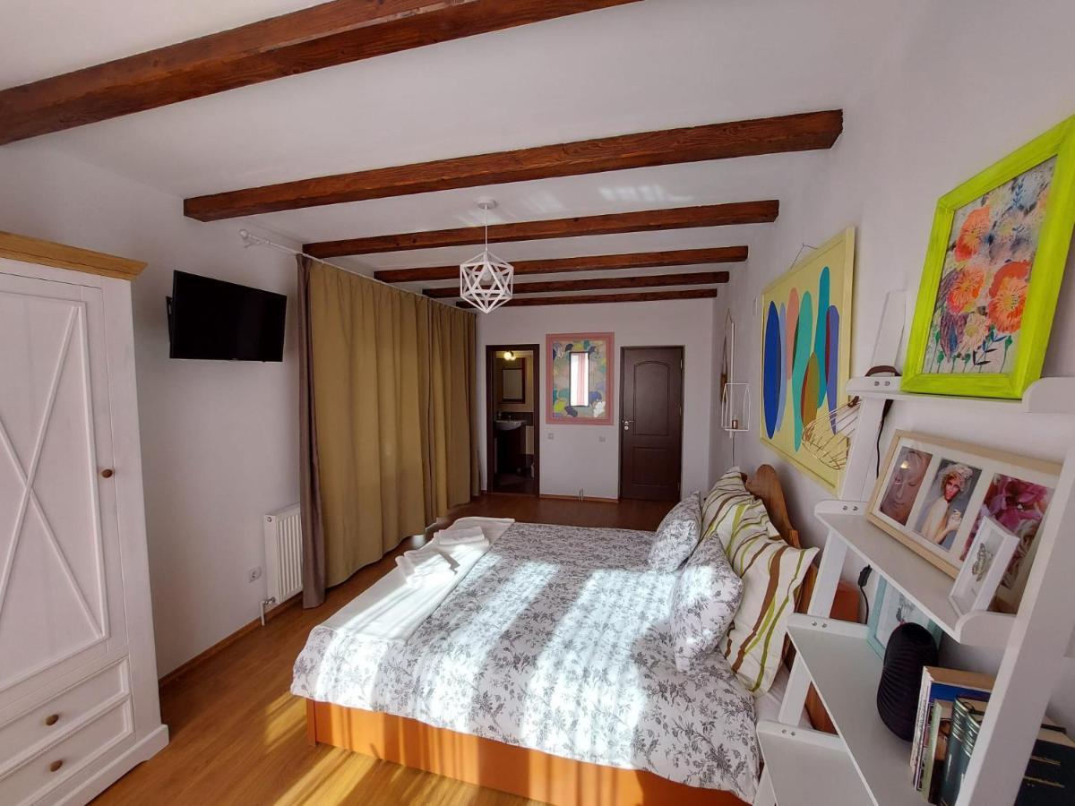 Pensiunea Vera Rîşnov Extérieur photo